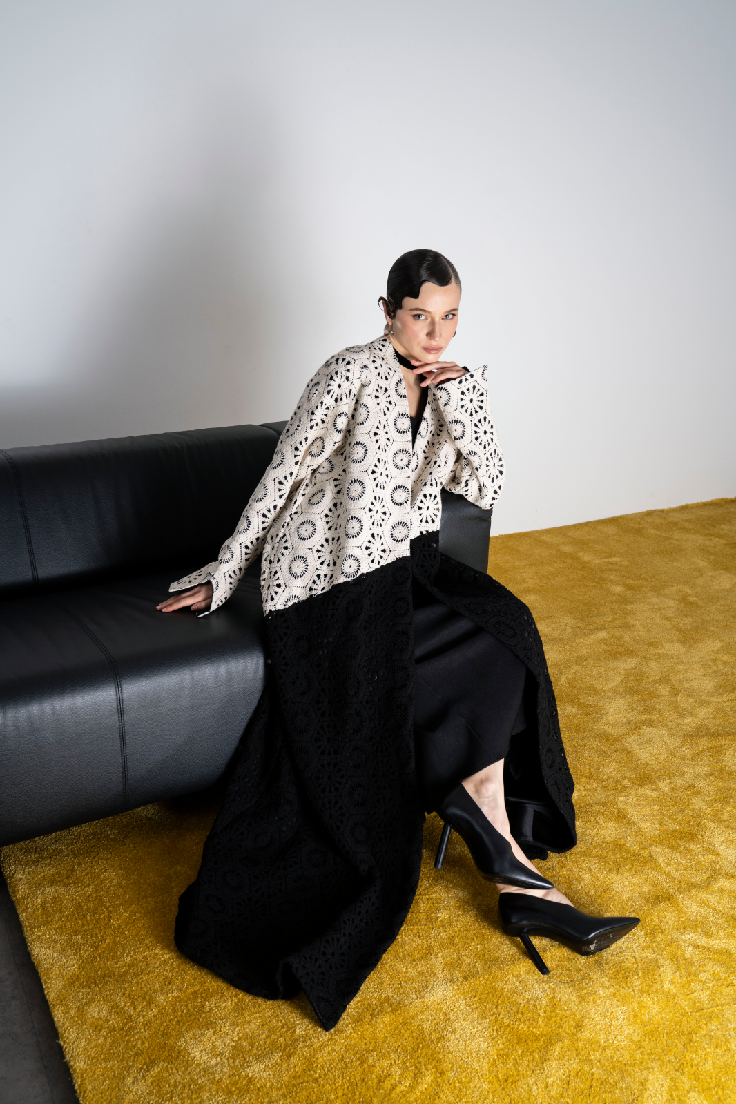 Luna Orbit Abaya